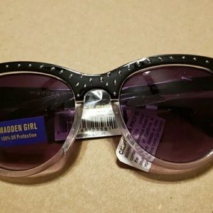 Sunglasses Madden Girl